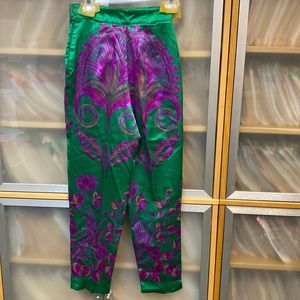 Silk pants   Says European size 40